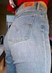 Light Wash High Waisted Denim Jeans