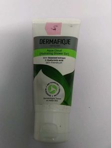Dermafique Skincare Kit