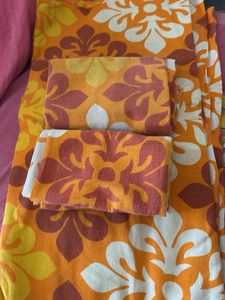 2 Leaf Print BedSheet Set With Pillow Cover
