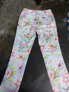 Never Worn Y2K Floral Printed Korean Jeans
