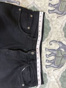 Black catorised  straight fit jeans