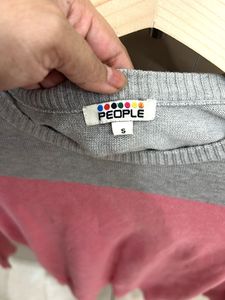 Color Block Pullover Sweater