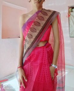 Net Saree With Unstitched Blouse