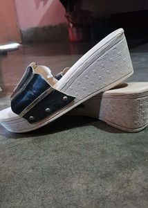 Wedges!! Free Delivery