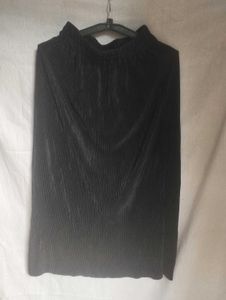 Black Pleated Skirt