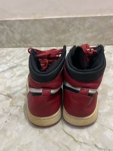 Sneakers For Men