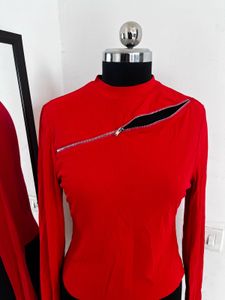 Red Long Sleeve Zipper Top