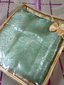 New Wedding Saree With Well Stitched Blouse