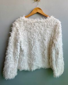 Authentic VINCE CAMUTO Brand Fur Cozy Sweatshirt