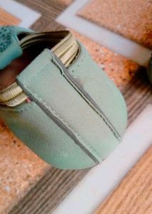 Girls&#39; Footwear