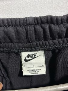 NIKE JOGGER
