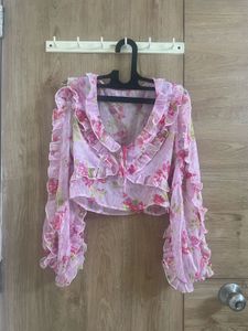 Floral Ruffle Crop Top