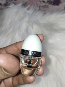 Transparent Coat Nail Polish