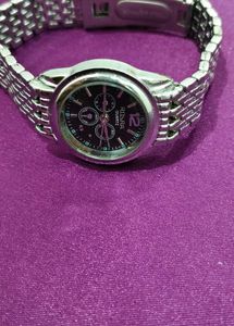 Elegant Rosra Quartz Watch