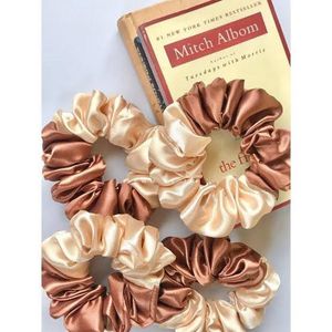 offer price 3 scrunchies
