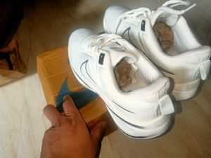 NEW NIKE ZOOM Pegasus Running shoes