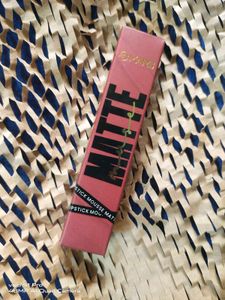 Mars Matte Mousse Lipstick