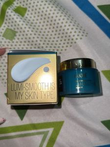 Lakme Lumi Smooth Aha