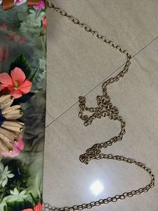 Floral Print Chain Clutch