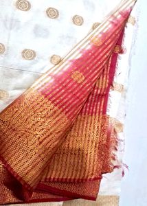 Beautiful Red White 🤍 Saree