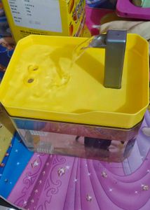 New 1 Day Old Pet Water Fountain - Yellow