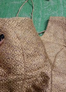 Blouse Golden And Cream