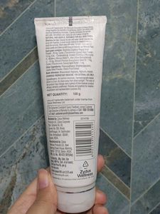 Everyuth Chocolate Cherry Scrub
