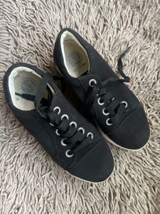 Black Casual Shoes