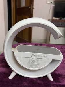 Modern speaker & lamp with Wireless Charger