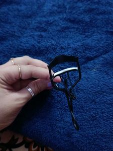 Eyelash Curler