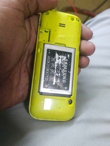Samsung Duos Feature Phone