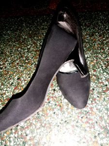 Black Heel Sandal
