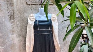 1.6.3 CUTE BLACK LONG DRESS