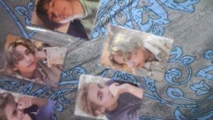 BTS TAEHYUNG OFFICIAL PHOTOCARD