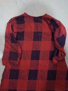 Red &amp; Black Kurta