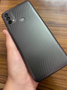 MOTO E40