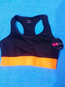 Clovia Sports Bra