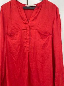 💖 Scarlet Fever: ZARA&#39;s Must-Have Red Blouse! ✨