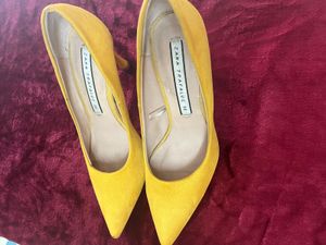 Zara Yellow Suede Heels