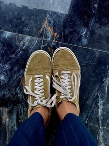 Shoes(Vans)