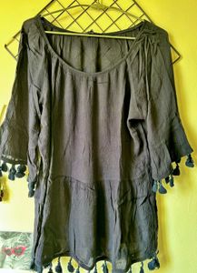 Crepe Tunic Top With Tassels
