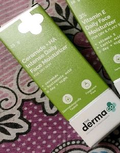 Lightly Padded Cute Yellow Dress