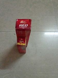 Dabur Red Toothpaste