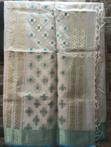 White Blue Bordr Woven Dezin Handloom Cotton Taant