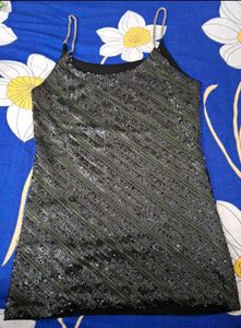 Black Fit Party Top