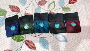 5 Women&#39;s Cotton Briefs - Size 28