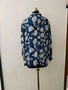 plus size Blue Floral Print Shirt