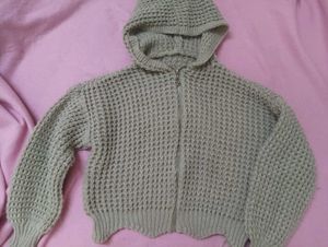 Knitted Crop Zip-Up Hoodie