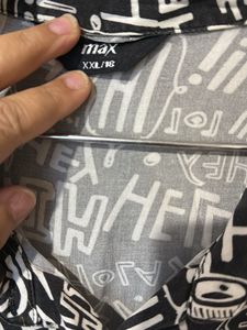 Black Doodle Shirt - Xxl