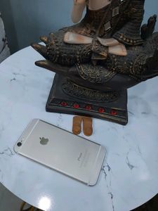 Apple iPhone 6s or 6